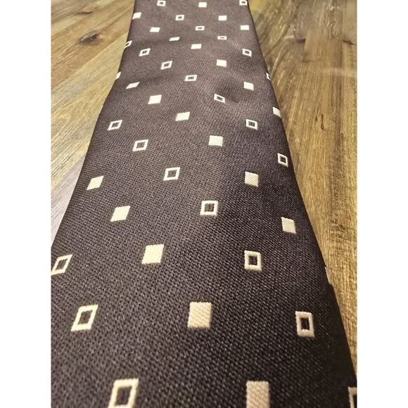Vintage Beau Brummel Brown Hand Made 100% Polyester Men’s Neck Tie Geometric EUC - Picture 1 of 6